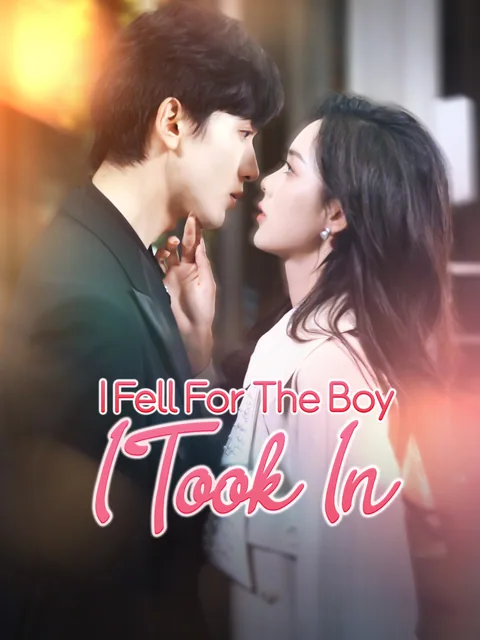 Stray to Sovereign: The Power Play of Love GoodShort